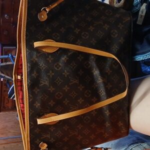 Louis Vuitton Tote bag